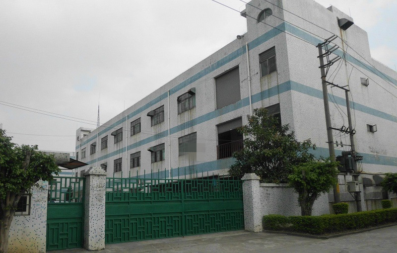 东莞厂房，东莞寮步独院厂房分租三楼900平方带地坪漆出租