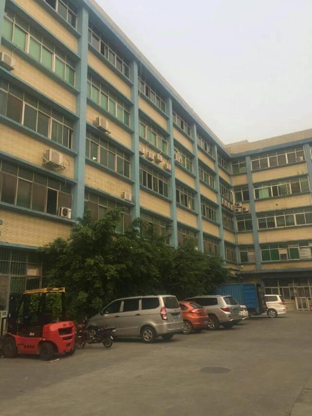 东莞厂房，横沥镇原房东标准厂房分租一楼1000平方出租