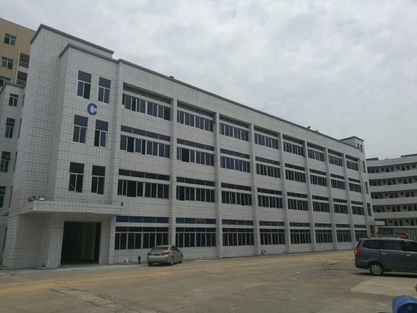 东莞企石新出一楼1250平方出租可做有气味行业