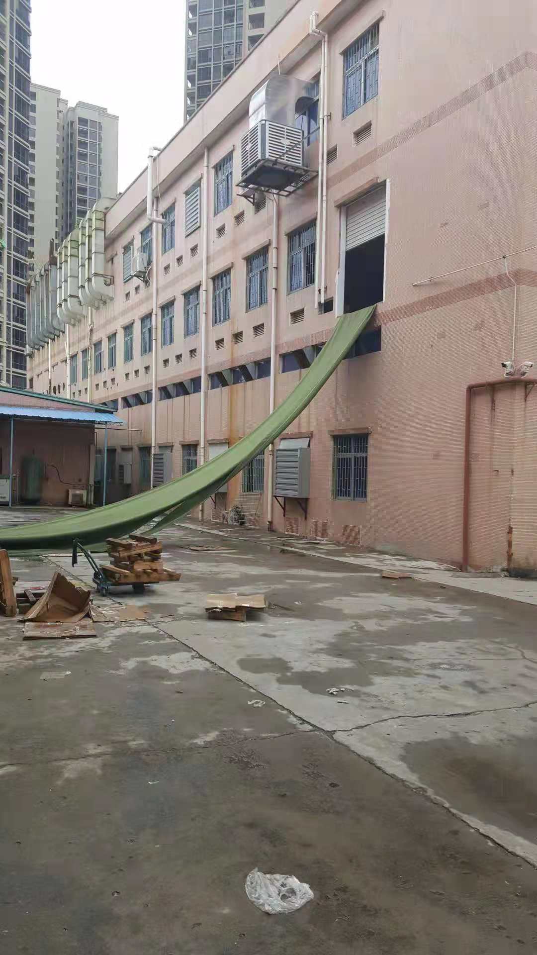 原房东无公摊,石排工业区标准厂房分租二楼1500平方,现成地坪漆