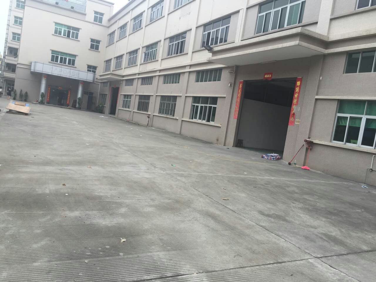 东坑新出独院厂房三楼550平方带地坪漆厂房出租
